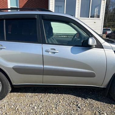 SILVER 2001 Toyota RAV4 4WD