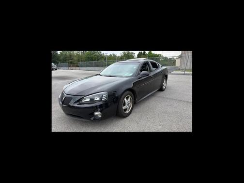 Black 2004 Pontiac Grand Prix GT2
