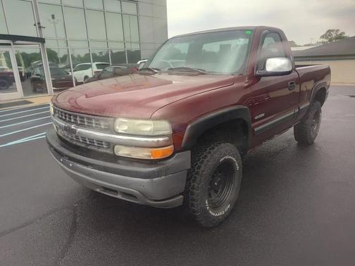 MAROON 2000 Chevrolet Silverado 1500 LS