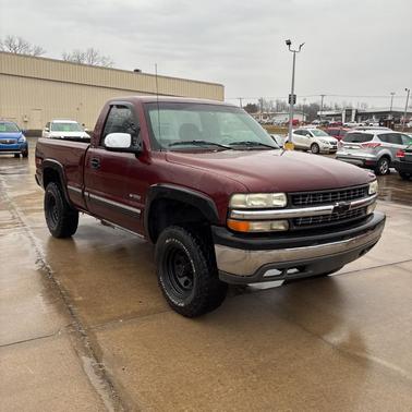 2000 Chevrolet Silverado 1500 LS