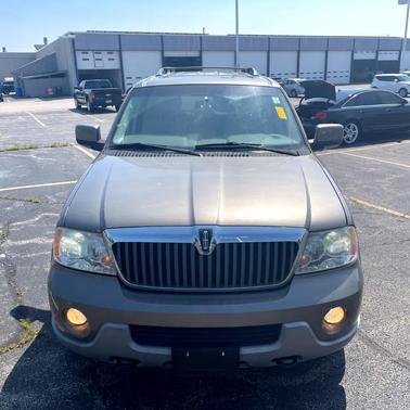 2004 Lincoln Navigator Luxury