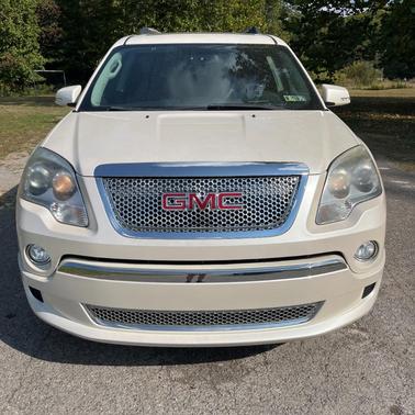 2011 GMC Acadia Denali
