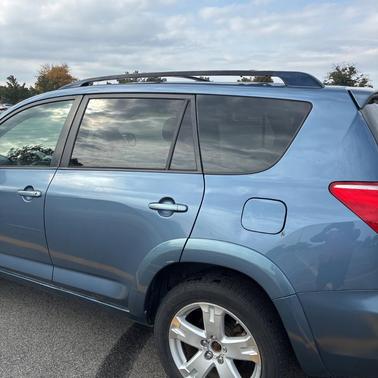 2007 Toyota RAV4 Sport
