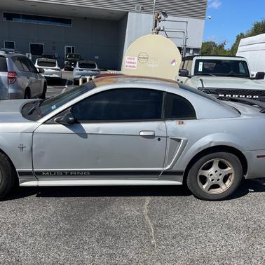 2002 Ford Mustang Base