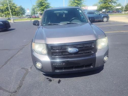 Sterling Gray Metallic 2011 Ford Escape XLT
