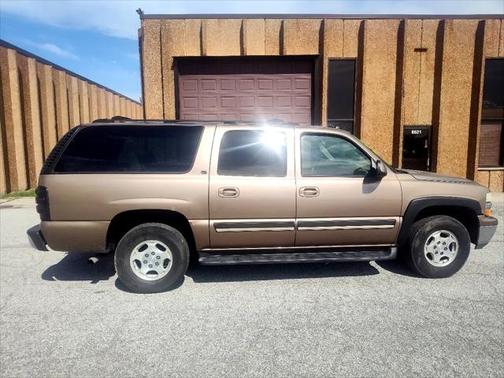 2004 Chevrolet Suburban 1500 LT