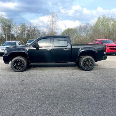 2008 GMC Sierra 1500 Denali Crew Cab