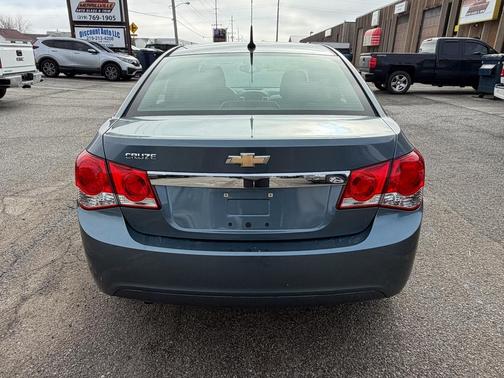 2012 Chevrolet Cruze LS