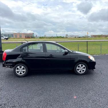 2009 Hyundai Accent GLS