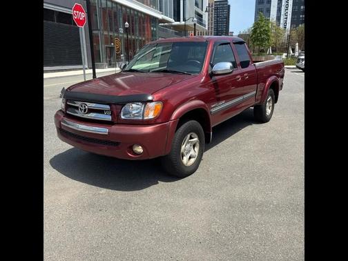 MAROON 2003 Toyota Tundra SR5