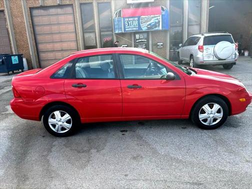 2006 Ford Focus ZX4 S