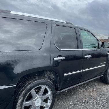 2008 Cadillac Escalade Base