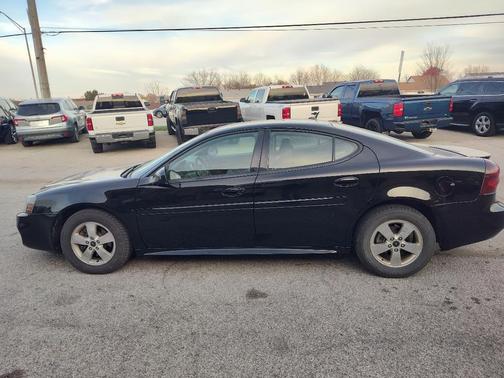 2006 Pontiac Grand Prix Base