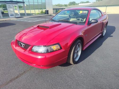 Performance Red Clearcoat 2001 Ford Mustang GT