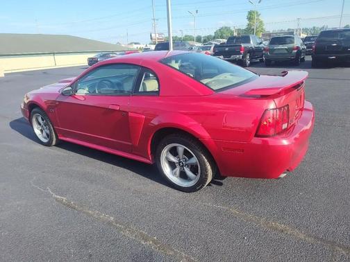 Performance Red Clearcoat 2001 Ford Mustang GT