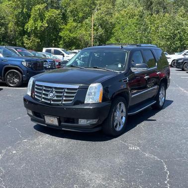 BLACK 2010 Cadillac Escalade Luxury
