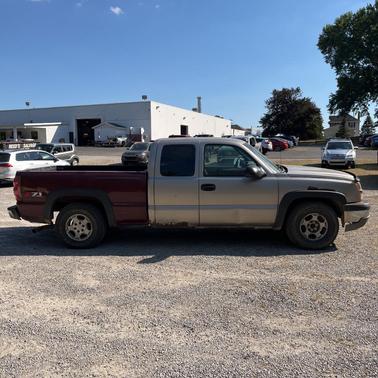2003 Chevrolet Silverado 1500 LS Extended Cab