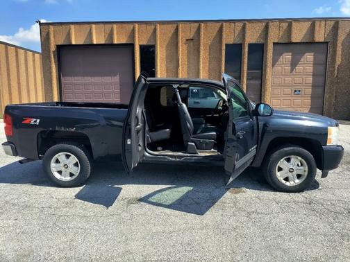 2009 Chevrolet Silverado 1500 LTZ Extended Cab