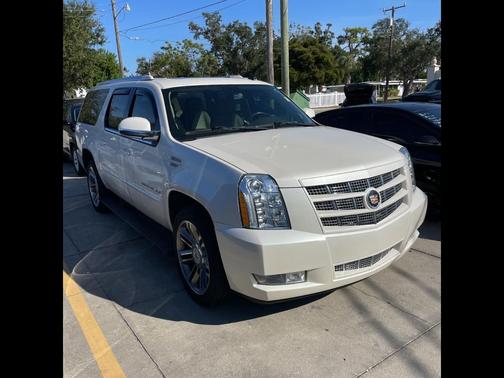 2013 Cadillac Escalade ESV Premium