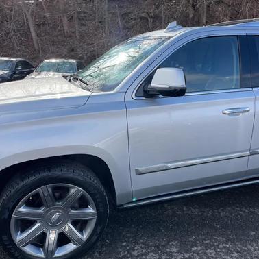 2019 Cadillac Escalade Premium Luxury