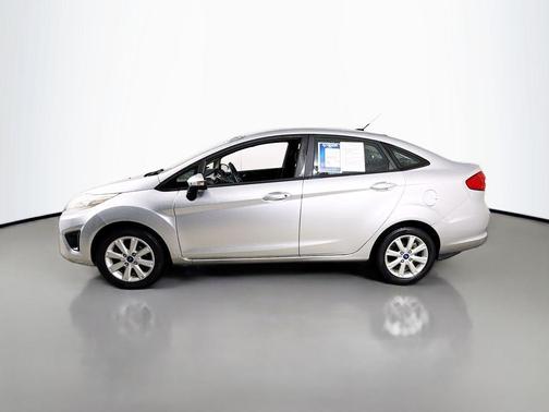 2013 Ford Fiesta SE