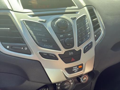 2013 Ford Fiesta SE