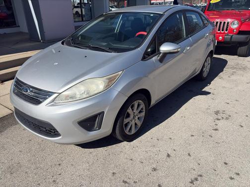 2013 Ford Fiesta SE