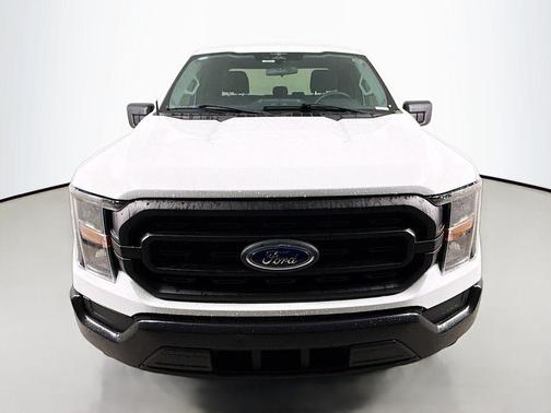 Oxford White 2023 Ford F-150 XL
