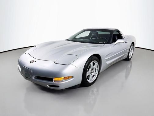Sebring Silver Metallic 1999 Chevrolet Corvette