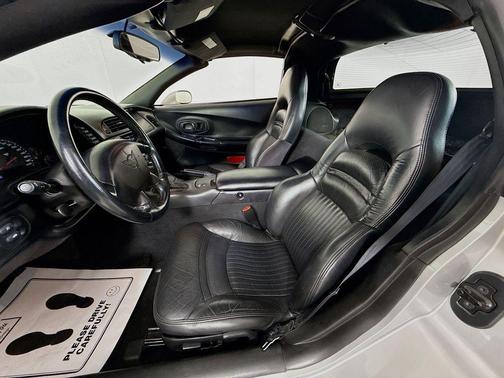 Sebring Silver Metallic 1999 Chevrolet Corvette