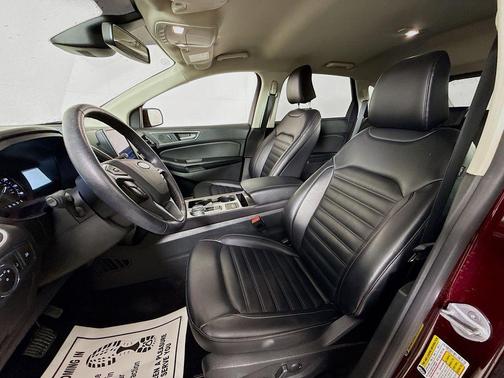 Burgundy Velvet Metallic Tinted Clearcoat 2023 Ford Edge SEL