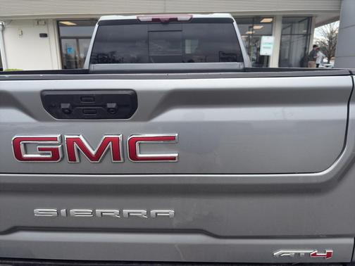 Sterling 2025 GMC Sierra 2500 AT4