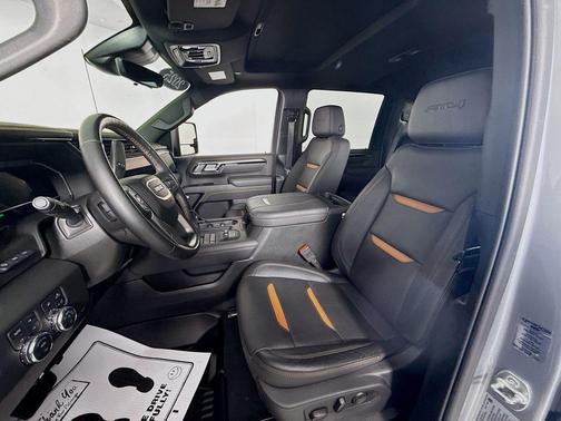 Sterling 2025 GMC Sierra 2500 AT4