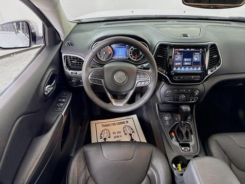 Bright White Clearcoat 2021 Jeep Cherokee Limited