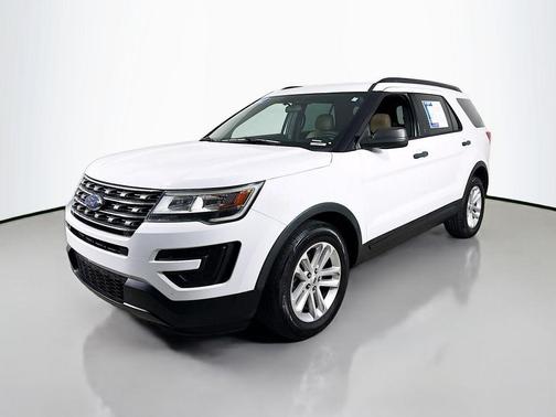 Oxford White 2017 Ford Explorer Base