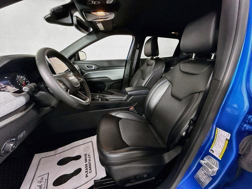 Laser Blue 2023 Jeep Compass Latitude