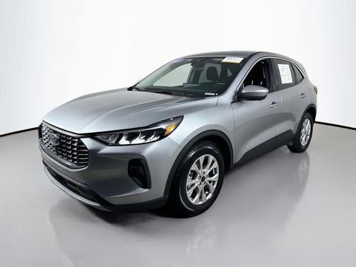 Iconic Silver Metallic 2023 Ford Escape Active