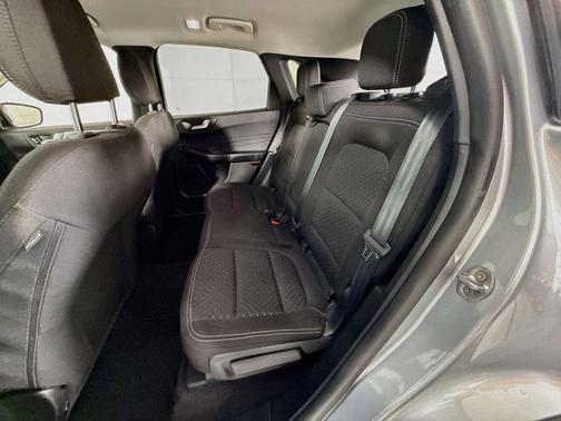 Iconic Silver Metallic 2023 Ford Escape Active