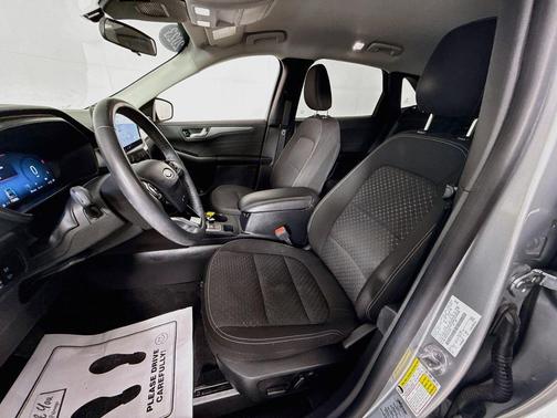 Iconic Silver Metallic 2023 Ford Escape Active