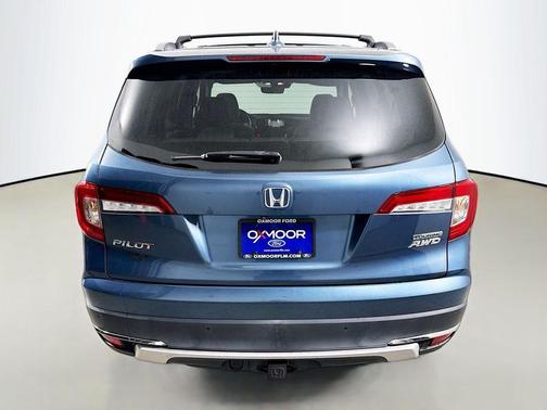 2020 Honda Pilot Touring 7-Passenger