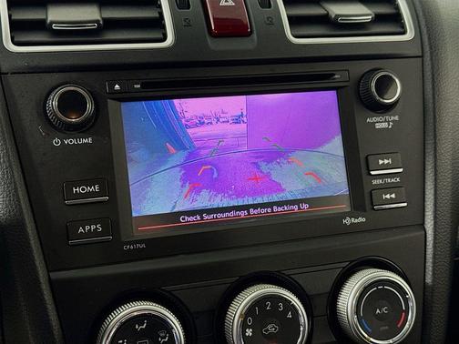 2016 Subaru Forester 2.5i