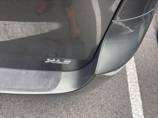 Alumina Jade Metallic 2020 Toyota Sienna XLE