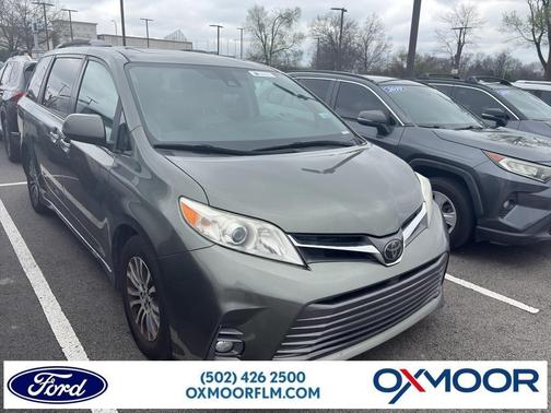 Alumina Jade Metallic 2020 Toyota Sienna XLE