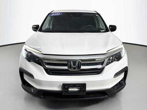 Platinum White Pearl 2020 Honda Pilot LX
