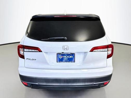 Platinum White Pearl 2020 Honda Pilot LX