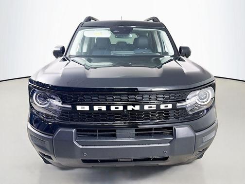 Shadow Black 2026 Ford Bronco Sport Outer Banks