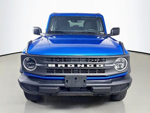 Velocity Blue Metallic 2025 Ford Bronco Big Bend