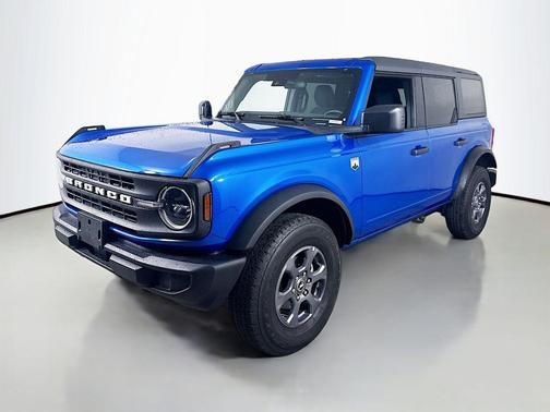 Velocity Blue Metallic 2025 Ford Bronco Big Bend