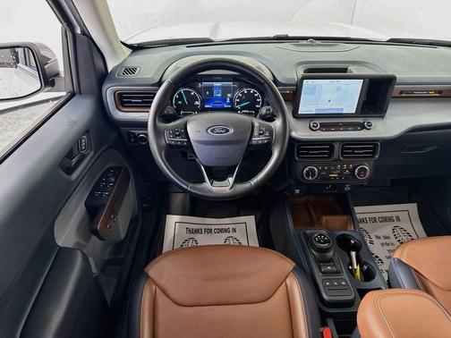 Oxford White 2024 Ford Maverick Lariat
