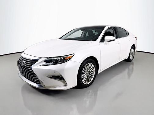 2017 Lexus ES 350 Base